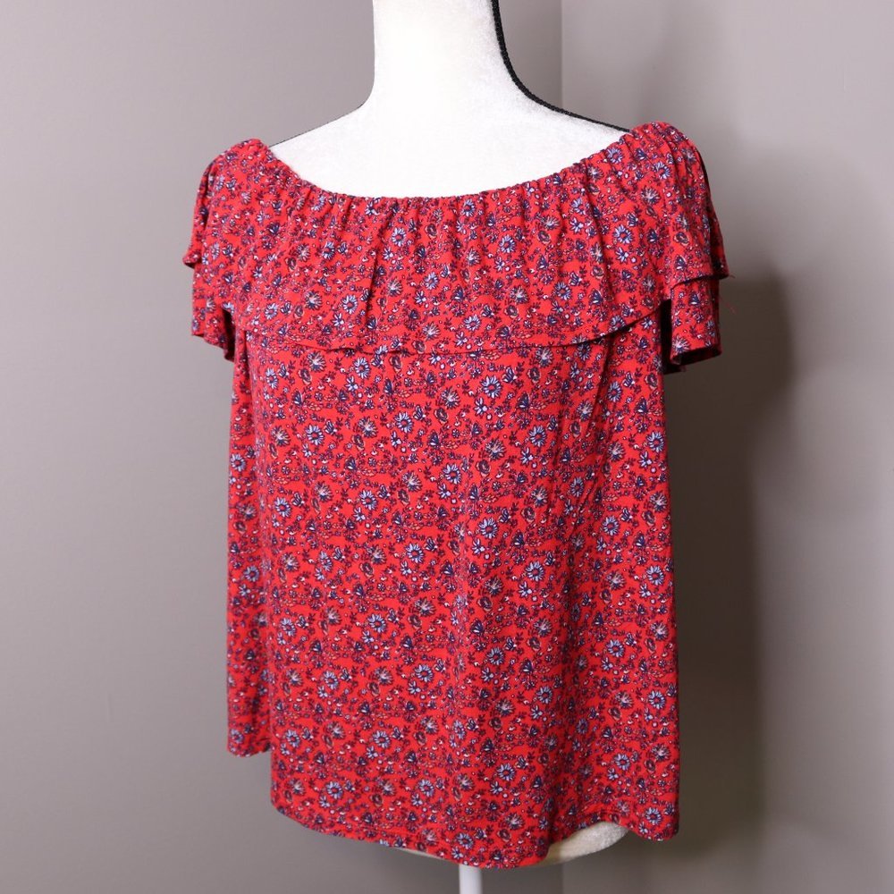 Off-Shoulder Red Floral Ruffle Top - Picture 4 of 7